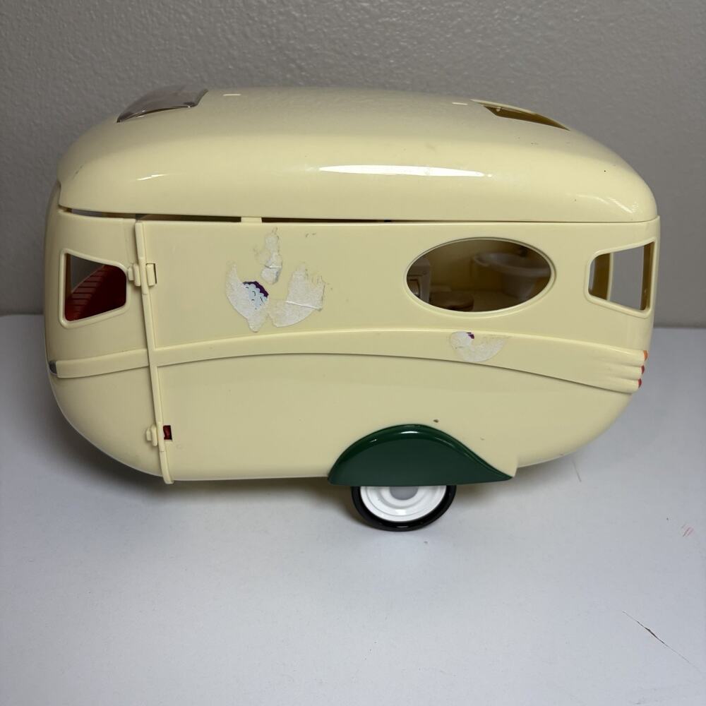 Calico Critter Sylvanian Caravan Family Camper (Incomplete & Broken)